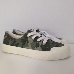 Old Navy Womens 7 Canvas Camouflage‎ Olive Sneaker Shoes - NEW NWT